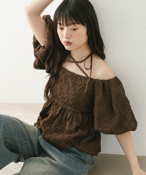 Heather(ヘザー)の「マルチWAYジャガードブラウス 491033(シャツ/ブラウス・レディース・アイボリー/ブラック/レッド/ブラウン・FREE)」の3枚目の写真