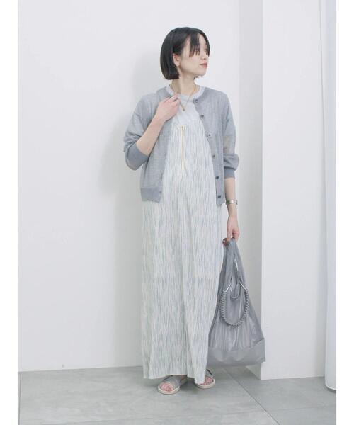 Samansa Mos2 blue(サマンサモスモスブルー)の「プリントプリーツキャミワンピース(ワンピース・レディース・グレー/ブルー/グリーン・F)」の19枚目の写真