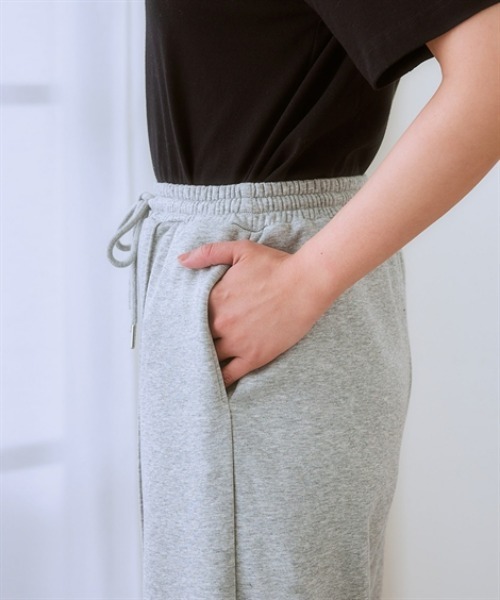 nissen（ニッセン）の「センターシームスウェットパンツ(裾ドロスト付)（スウェットパンツ・レディース・杢グレー/ブラック・LL/S/M/L）」の14枚目の写真