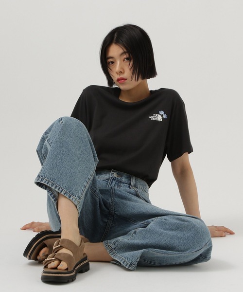 The North Face フローラルプリント ウェア THE NORTH FACE(ザ・ノース・フェイス)】フラワーロゴT（Tシャツ