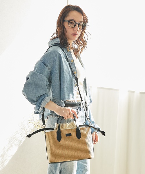 Ungrid(アングリッド)の「【Ungrid/アングリッド】雑材コンビ 巾着トートバッグ(かごバッグ・レディース・ブラック/ブラウン/ホワイト・FREE)」の8枚目の写真