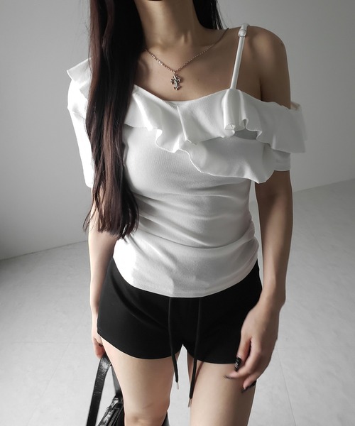 me+em select(ミームセレクト)の「【 3color 】ワンショルストラップフリルリブTシャツ / one shoulder strap frill ribbed T-shirt(Tシャツ/カットソー・レディース・ブラック/グレー/ホワイト・FREE)」の12枚目の写真