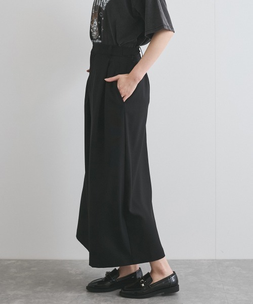 VICKY（ビッキー）の「リネンライクタックスカート≪セットアップ対応/手洗い可能≫（スカート・レディース・ブラック/ベージュ・M）」の3枚目の写真