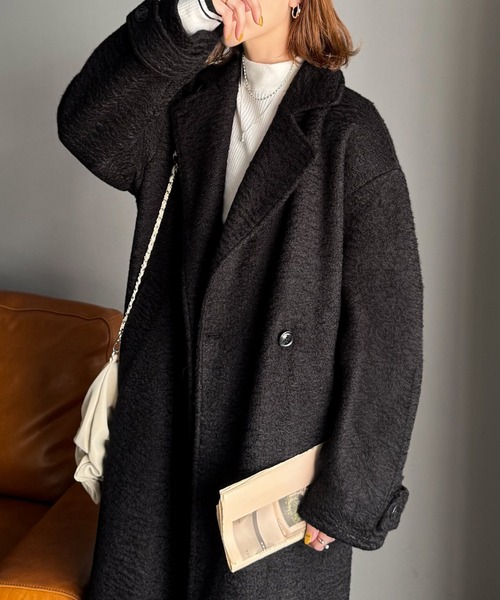 classicalelf(クラシカルエルフ)の「こなれ上品な雰囲気をまとう。フェイクウールロング丈アウター(チェスターコート・レディース・グレー/ブラック・SMALL/MEDIUM/LARGE/X-LARGE)」の11枚目の写真