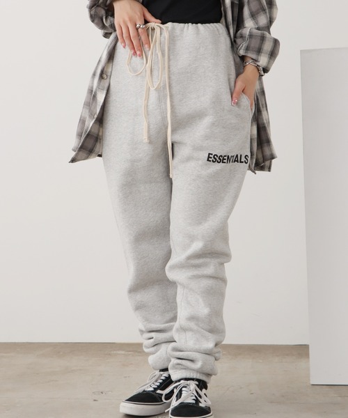セール】FOG ESSENTIALS/エッセンシャルズESSENTIALS LOGO SWEAT