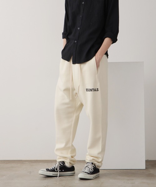 セール】FOG ESSENTIALS/エッセンシャルズESSENTIALS LOGO SWEAT