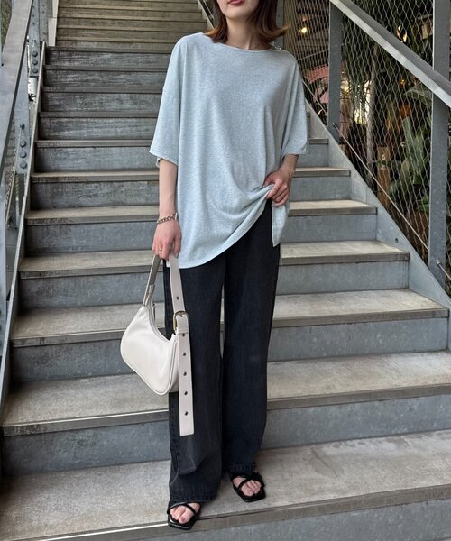 CIAOPANIC TYPY（チャオパニックティピー）の「シアースラブワンポイント刺繍オーバー半袖Tee（Tシャツ/カットソー・レディース・ブラウン/ライトグレー/ホワイト/チャコールグレー/ブラック/サックスブルー・ONE SIZE）」の7枚目の写真