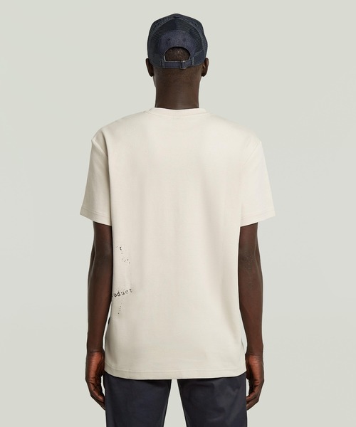 G-STAR(ジースター)の「SPRAYED GRAPHIC T-SHIRT/スプレーグラフィックロゴTシャツ(Tシャツ/カットソー・メンズ・ホワイト系その他/ブルー系その他/ダークブラック・SMALL/MEDIUM/LARGE/X-LARGE/X-SMALL)」の18枚目の写真