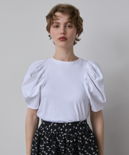 PERNA(ペルナ)の「パフスリーブカットソー(Tシャツ/カットソー・レディース・ブラック/ホワイト/レッド・FREE)」の20枚目の写真