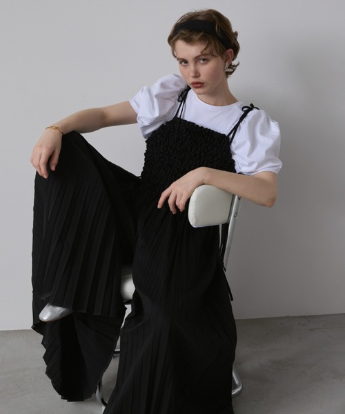 PERNA(ペルナ)の「パフスリーブカットソー(Tシャツ/カットソー・レディース・ブラック/ホワイト/レッド・FREE)」の16枚目の写真