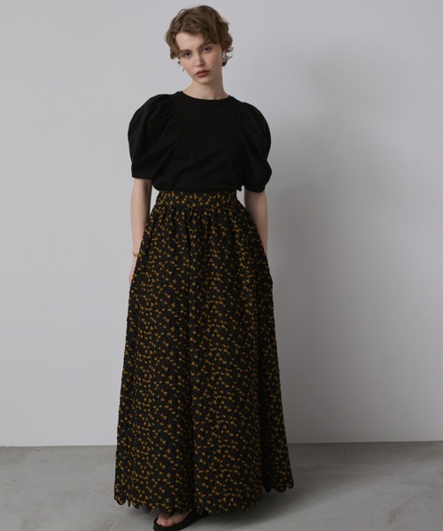 PERNA(ペルナ)の「パフスリーブカットソー(Tシャツ/カットソー・レディース・ブラック/ホワイト/レッド・FREE)」の14枚目の写真