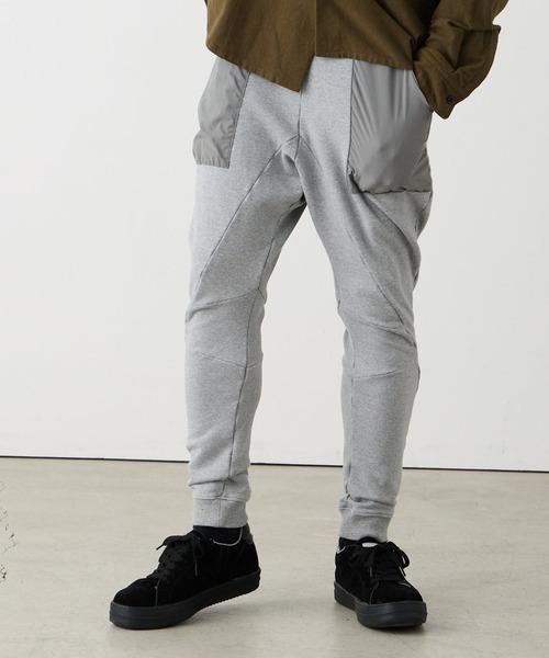 VIRGOwearworks（ヴァルゴウェアワークス）の「BLADELINE SWEAT PANTS（スウェットパンツ・メンズ・グレー/チャコールグレー/ブラック・2/3/4）」の2枚目の写真