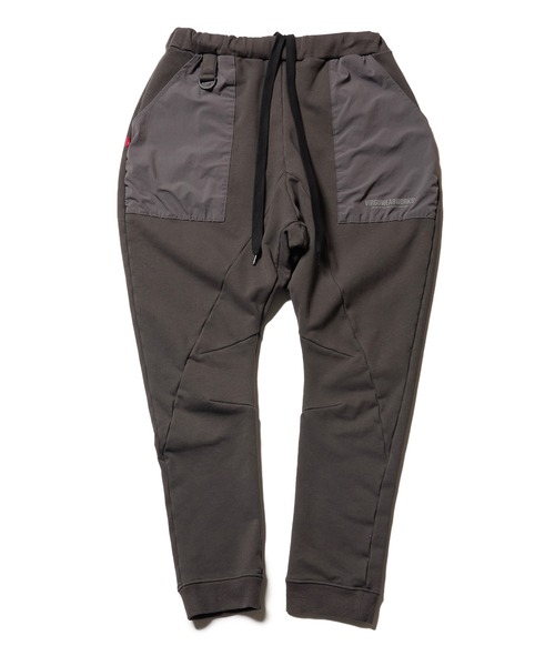 VIRGOwearworks（ヴァルゴウェアワークス）の「BLADELINE SWEAT PANTS（スウェットパンツ・メンズ・グレー/チャコールグレー/ブラック・2/3/4）」の6枚目の写真