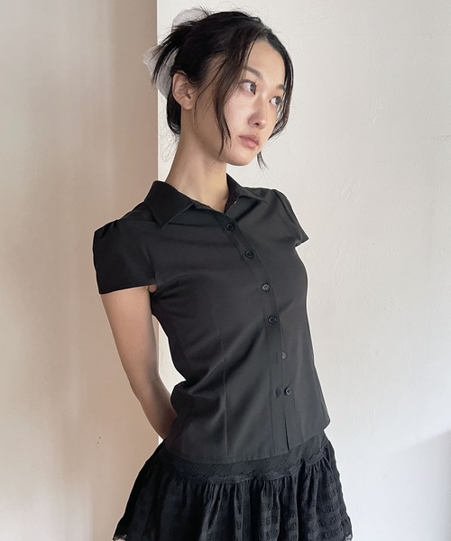 FOLLOWIN（フォロウィン）の「[FLW MADE]パフスリーブ・タイトラインシャツ（シャツ/ブラウス・レディース・ブラック/チェック/ホワイト/ピンク・FREE）」の3枚目の写真