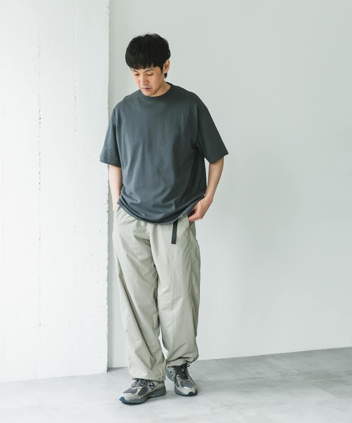 URBAN RESEARCH DOORS（アーバンリサーチドアーズ）の「10オンス クルーネックショートスリーブTシャツ（Tシャツ/カットソー・メンズ・スミクロ/グリーン系その他/ベージュ/オフホワイト・MEDIUM/LARGE/X-LARGE）」の6枚目の写真