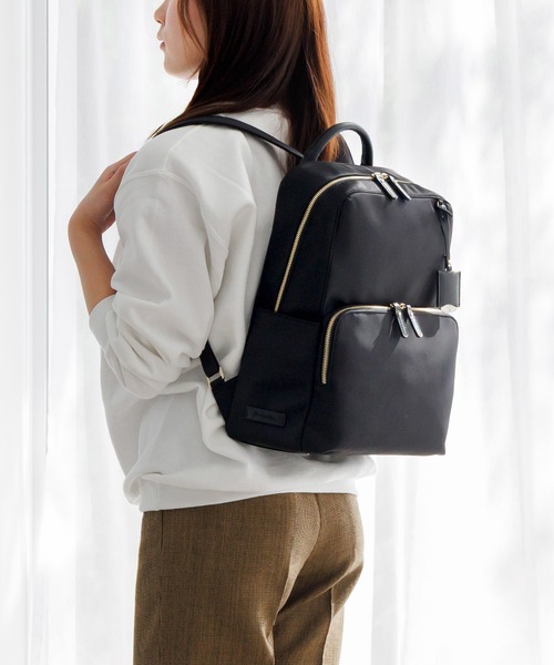 Jewelna Rose(ジュエルナローズ)の「フレイヤ・リュック2 エアリィ A4ゆったりサイズ 16261(バックパック/リュック・レディース・ブラック/グレイッシュベージュ/ライトピンク・FREE)」の2枚目の写真