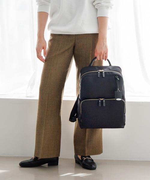 Jewelna Rose(ジュエルナローズ)の「フレイヤ・リュック2 エアリィ A4ゆったりサイズ 16261(バックパック/リュック・レディース・ブラック/グレイッシュベージュ/ライトピンク・FREE)」の4枚目の写真