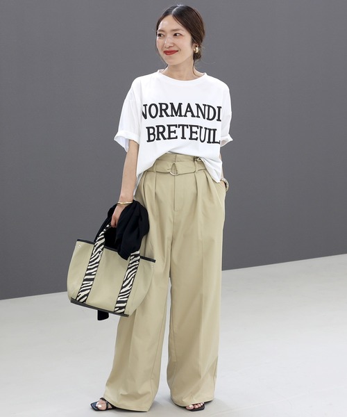 Aletta vita(アレッタビータ)の「接触冷感サイドスリットロゴプルオーバー(Tシャツ/カットソー・レディース・ネイビー/オフホワイト・M)」の4枚目の写真