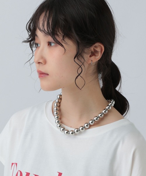 LEPSIM（レプシィム）の「ショートボールネックレス　575296（ネックレス・レディース・レッド/シルバー/ブラック・ONE SIZE）」の15枚目の写真