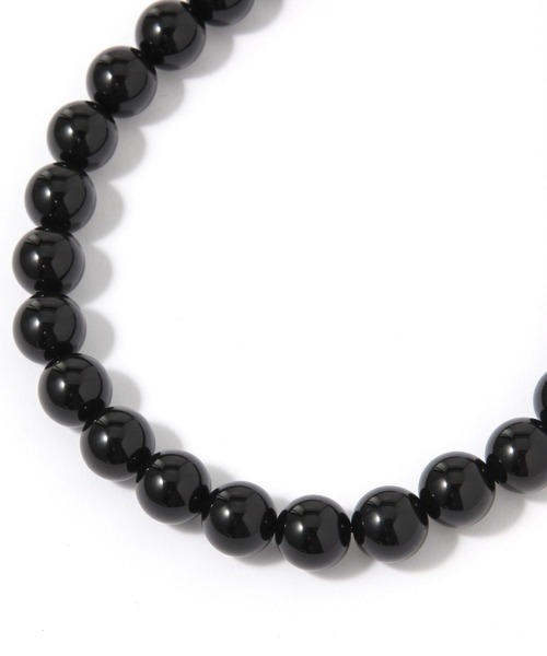 LEPSIM（レプシィム）の「ショートボールネックレス　575296（ネックレス・レディース・レッド/シルバー/ブラック・ONE SIZE）」の7枚目の写真