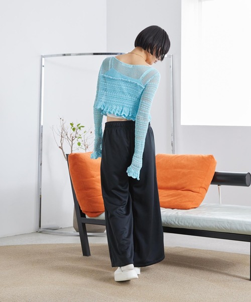 NIKE（ナイキ）の「ナイキ スポーツウェア ウィメンズ ミッドライズ ワイドレッグ トラックパンツ / Nike Sportswear Women's Mid-Rise Wide-Leg Track Pants IH8515-010 Black（その他パンツ・レディース・ブラック・XL/M/L/XS/S）」の13枚目の写真