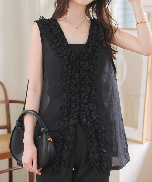 KOBE LETTUCE（コウベレタス）の「2wayシアーガーゼフリルジレ（ベスト・レディース・グレイッシュベージュ/ブラック/ブルー・M）」の2枚目の写真