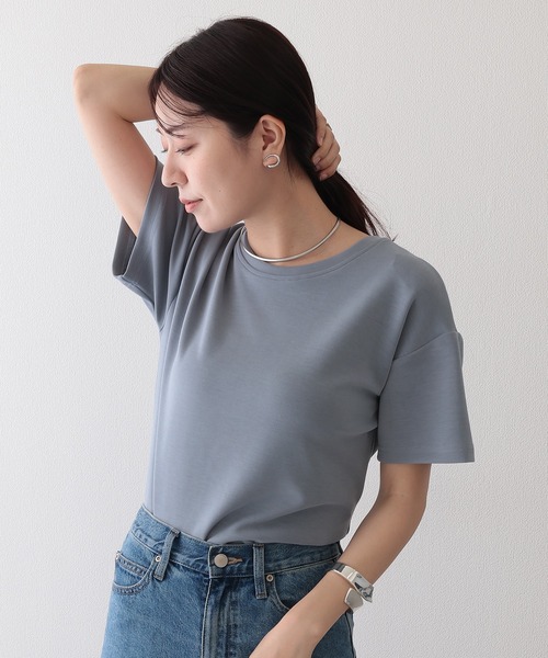Lace Ladies(レースレディース)の「ソリッドカラー クルーネック ドロップショルダー 半袖 Tシャツ(Tシャツ/カットソー・レディース・ブルーグレー/ブラック/ライトグレー/ダークグレー・FREE/S)」の7枚目の写真