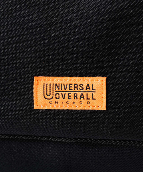 UNIVERSAL OVERALL(ユニバーサルオーバーオール)の「【UNIVERSALOVERALL / ユニバーサルオーバーオール】フラップミニショルダー/カラビナ/ユニセックス/止水ファスナー【WEB限定】(ショルダーバッグ・メンズ・チャコールグレー/ブラック・フリー)」の4枚目の写真