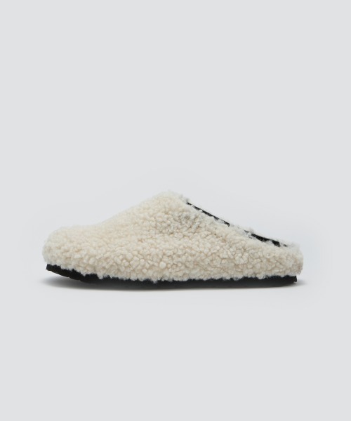 PELLICO SUNNY（ペリーコサニー）の「BILBAO ファー クロッグ 1.0cm WHITE（その他シューズ・レディース・ホワイト・38/35/36/37）」の4枚目の写真