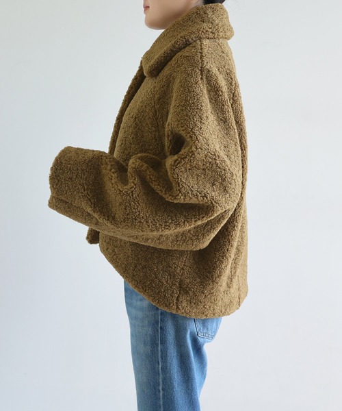 andme（アンドミー）の「テディベアボアショートコート（その他アウター・レディース・キャメル/ブラック/アイボリー・M）」の16枚目の写真