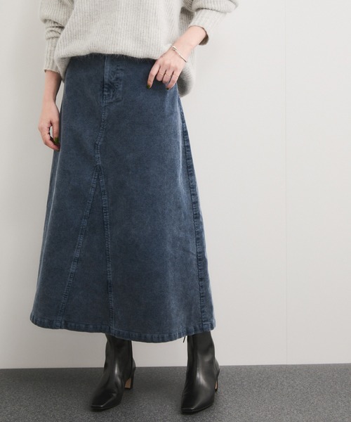 le cercle ADAM ET ROPE'(ルセルクルアダムエロペ)の「製品染めコーデュロイスカート/セットアップ対応(スカート・レディース・ベージュ系その他/ボルドー/ブルー系その他5・FREE)」の3枚目の写真