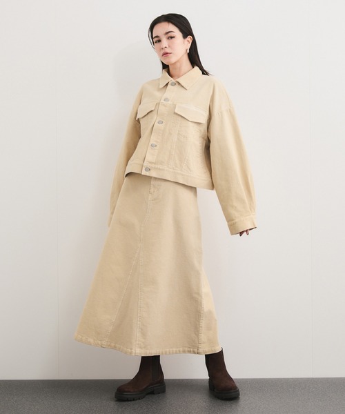le cercle ADAM ET ROPE'(ルセルクルアダムエロペ)の「製品染めコーデュロイスカート/セットアップ対応(スカート・レディース・ベージュ系その他/ボルドー/ブルー系その他5・FREE)」の6枚目の写真