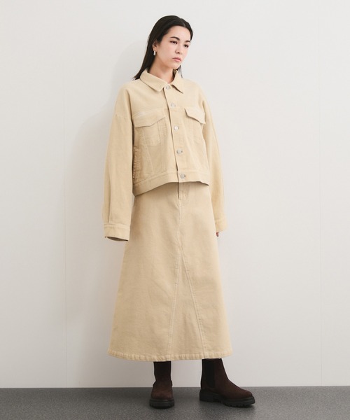 le cercle ADAM ET ROPE'(ルセルクルアダムエロペ)の「製品染めコーデュロイスカート/セットアップ対応(スカート・レディース・ベージュ系その他/ボルドー/ブルー系その他5・FREE)」の7枚目の写真