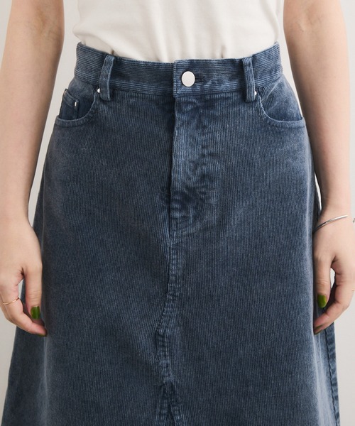 le cercle ADAM ET ROPE'(ルセルクルアダムエロペ)の「製品染めコーデュロイスカート/セットアップ対応(スカート・レディース・ベージュ系その他/ボルドー/ブルー系その他5・FREE)」の13枚目の写真