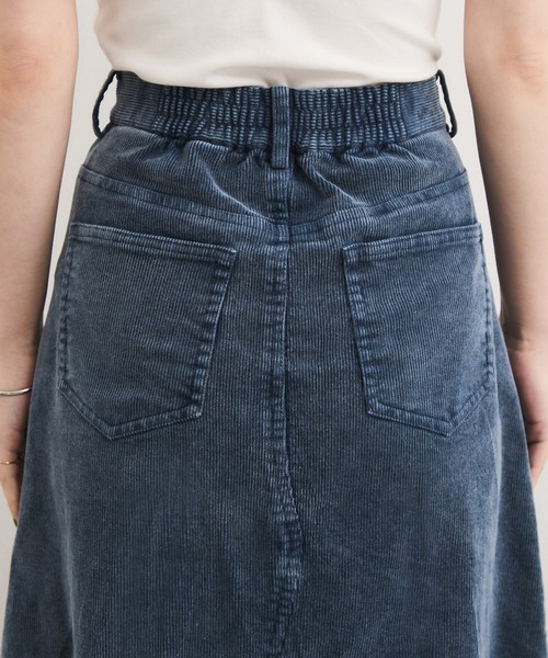 le cercle ADAM ET ROPE'(ルセルクルアダムエロペ)の「製品染めコーデュロイスカート/セットアップ対応(スカート・レディース・ベージュ系その他/ボルドー/ブルー系その他5・FREE)」の14枚目の写真