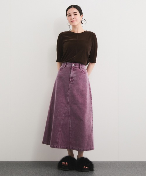 le cercle ADAM ET ROPE'(ルセルクルアダムエロペ)の「製品染めコーデュロイスカート/セットアップ対応(スカート・レディース・ベージュ系その他/ボルドー/ブルー系その他5・FREE)」の8枚目の写真