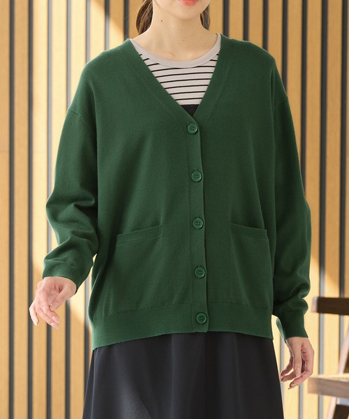 Honeys（ハニーズ）の「【しなやかニット・ヒアルロン酸加工】ヒアルロン酸Ｖカーデ（カーディガン/ボレロ・レディース・ライトベージュ/ブラック/ネイビー/ブラウン/グリーン/ヘザーチャコール/ブルー・S/M/LL/L）」の21枚目の写真