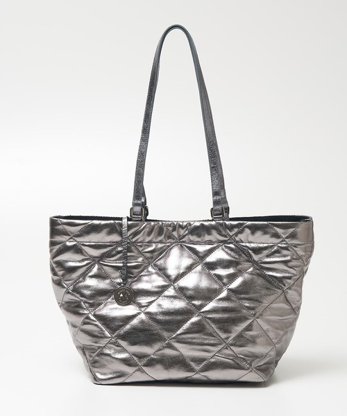 marco masi(マルコマージ)の「【MARCO MASI】2WAYハンドルキルトトート(トートバッグ・レディース・シルバー・フリー)」の10枚目の写真