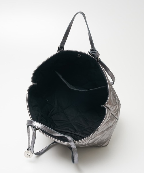 marco masi(マルコマージ)の「【MARCO MASI】2WAYハンドルキルトトート(トートバッグ・レディース・シルバー・フリー)」の15枚目の写真