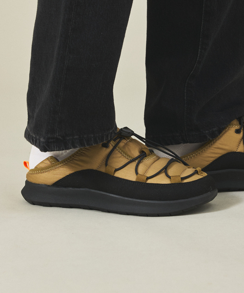 BUMPY(バンピー)の「【BUMPY/バンピー】WINTER PACKABLE /パッカブル/リカバリーサンダル/ ユニセックス/RF0483(スリッポン・メンズ・ブラック/ダークベージュ・LL/M/L/XL)」の2枚目の写真