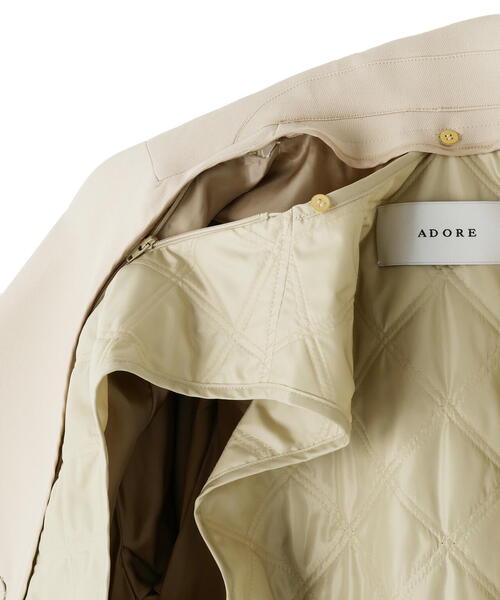 ADORE(アドーア)の「◆タフタコンビトリプルクロスコート(チェスターコート・レディース・ベージュ/ブラック・38)」の18枚目の写真