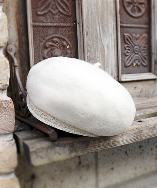 polcadot（ポルカドット）の「ベルトバスクベレー  フェルトベレー/サイズ調節可能（ハンチング/ベレー帽・レディース・ホワイト/ブラック・FREE）」の7枚目の写真