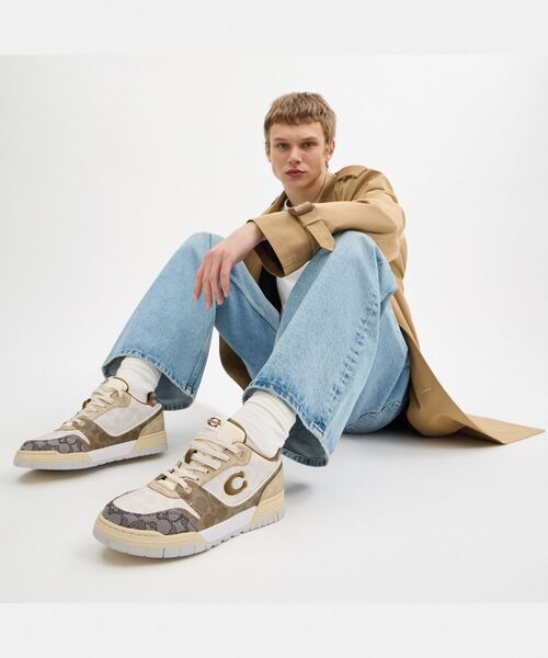 COACH（コーチ）の「ソーホー スニーカー・ミックスド シグネチャー（スニーカー・メンズ・ベージュ系その他・7/9/10/8）」の6枚目の写真