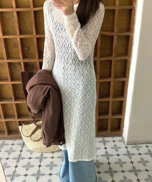 Teem Store(チームストア)の「透け感 レースシアーロングワンピース レイヤード(ワンピース・レディース・ブラック/アイボリー・F)」の6枚目の写真