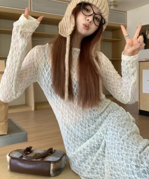 Teem Store(チームストア)の「透け感 レースシアーロングワンピース レイヤード(ワンピース・レディース・ブラック/アイボリー・F)」の8枚目の写真