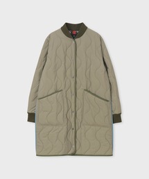 PS Paul Smith（ピーエスポールスミス）の「ウィメンズ キルティング ロングコート / 255322 275C（ブルゾン・レディース）」