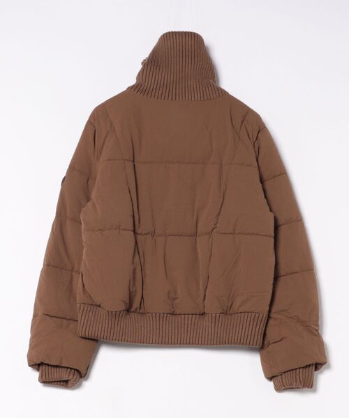 Desigual(デシグアル)の「ニット襟 中綿入り ボンバーショートジャケット ブラウン(ダウンジャケット/コート・レディース・ブラウン・XS/S/M/L/XL)」の2枚目の写真