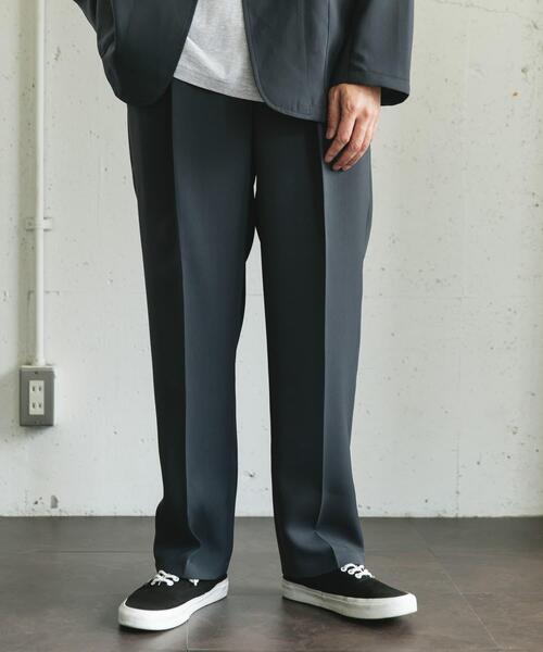 URBAN RESEARCH DOORS(アーバンリサーチドアーズ)の「ダブルクロス イージートラウザー(その他パンツ・メンズ・ダークグレー/チャコールグレー・LARGE/MEDIUM)」の2枚目の写真