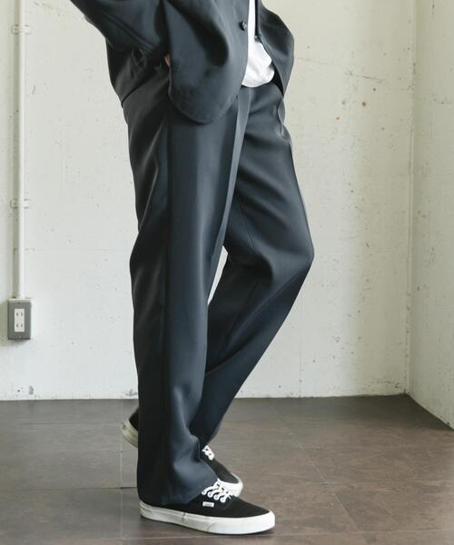 URBAN RESEARCH DOORS(アーバンリサーチドアーズ)の「ダブルクロス イージートラウザー(その他パンツ・メンズ・ダークグレー/チャコールグレー・LARGE/MEDIUM)」の3枚目の写真