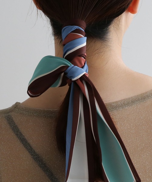 colleca la（コレカラ）の「4color配色ボウタイスカーフ/リボンスカーフ（バンダナ/スカーフ・レディース・ブラウン系/ピンク系/イエロー系・FREE）」の12枚目の写真